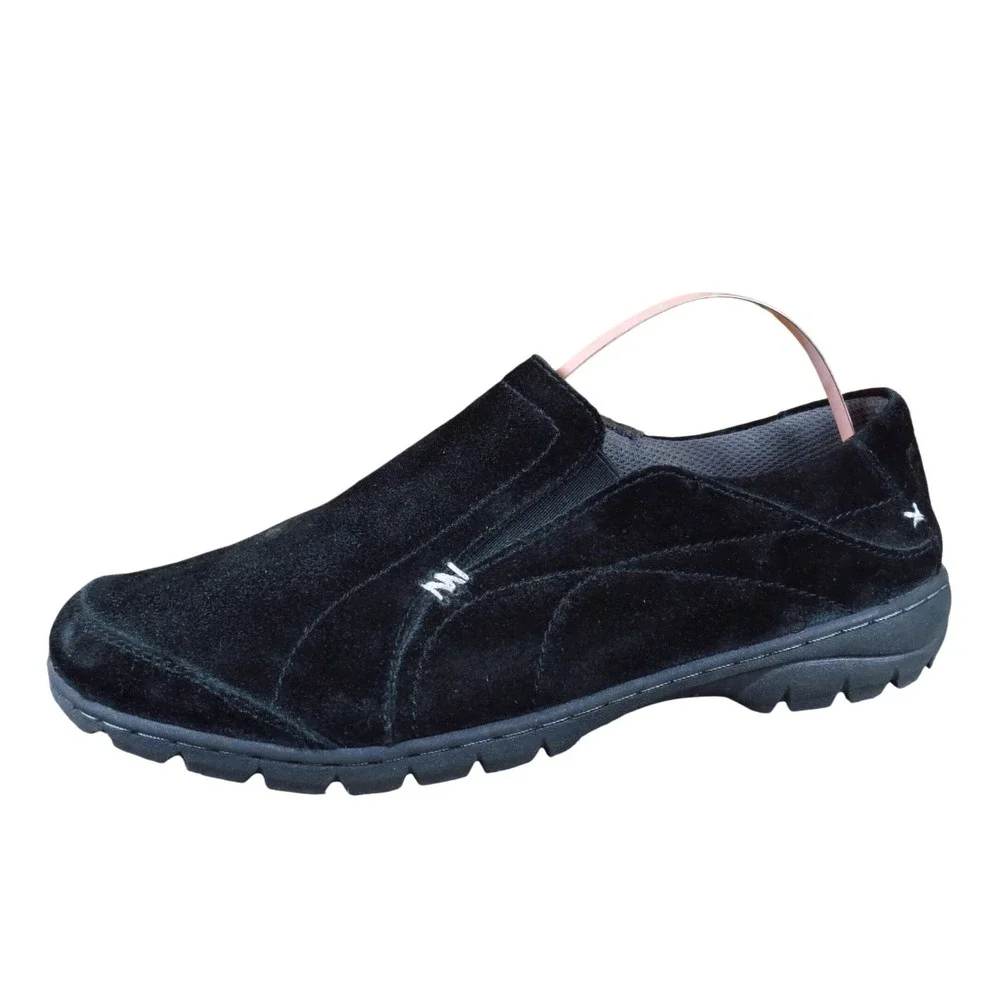 Natural Sport Halle Womens Slip On Shoes‎ Size 7M Walking Travel Black Suede